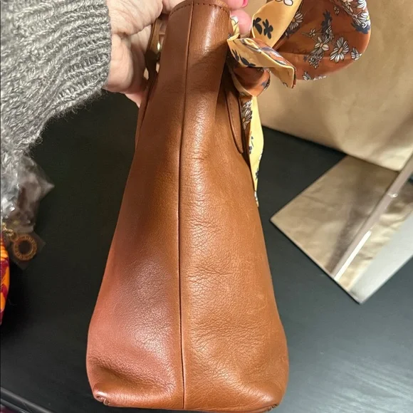 Coach Vintage Lunchbox Tote - Picture 9 of 13